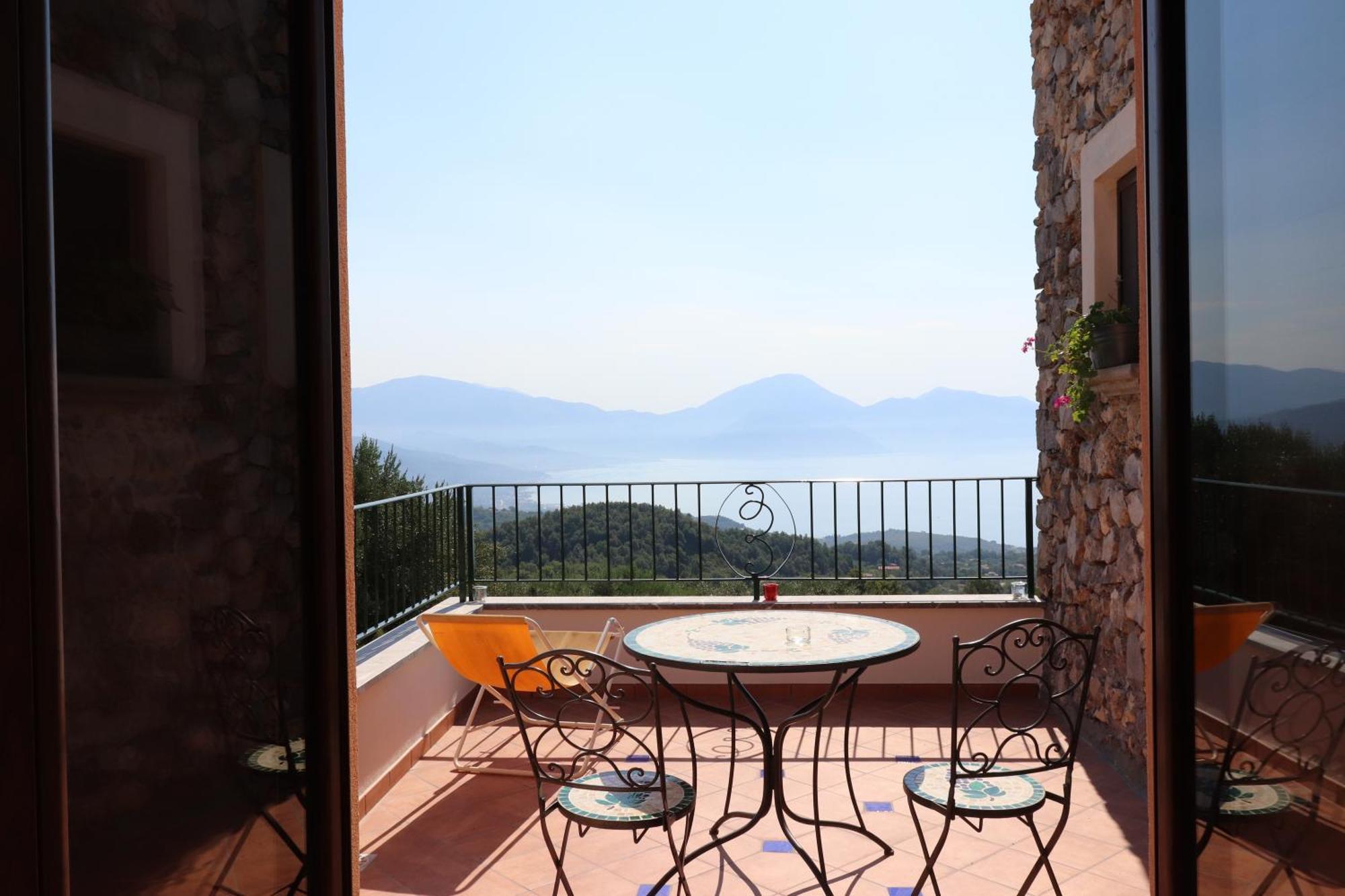 Agrestis Domus Guest House San Giovanni a Piro Luaran gambar