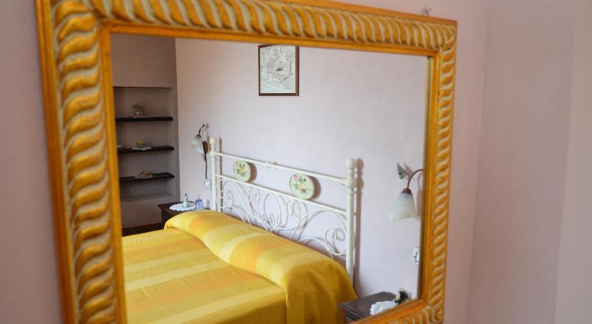 Agrestis Domus Guest House San Giovanni a Piro Bilik gambar
